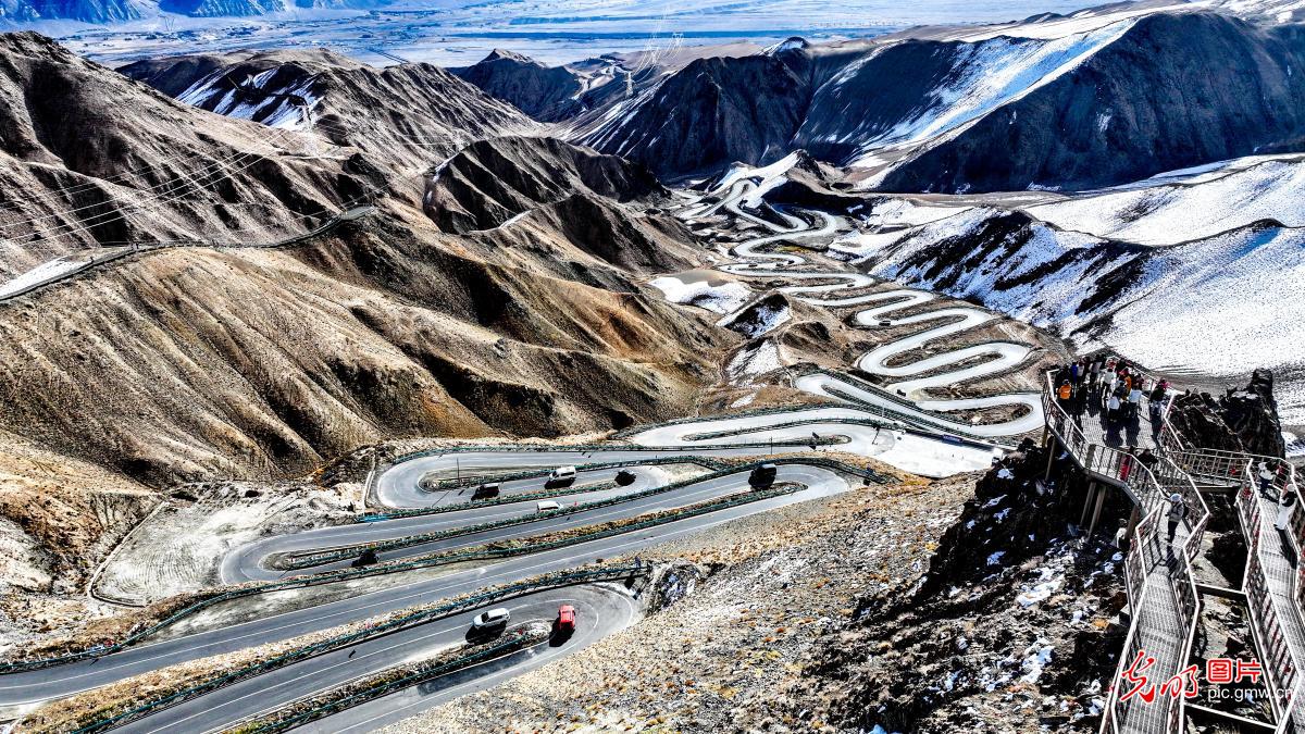 In pics: Panlong Ancient Road in NW China's Xinjiang