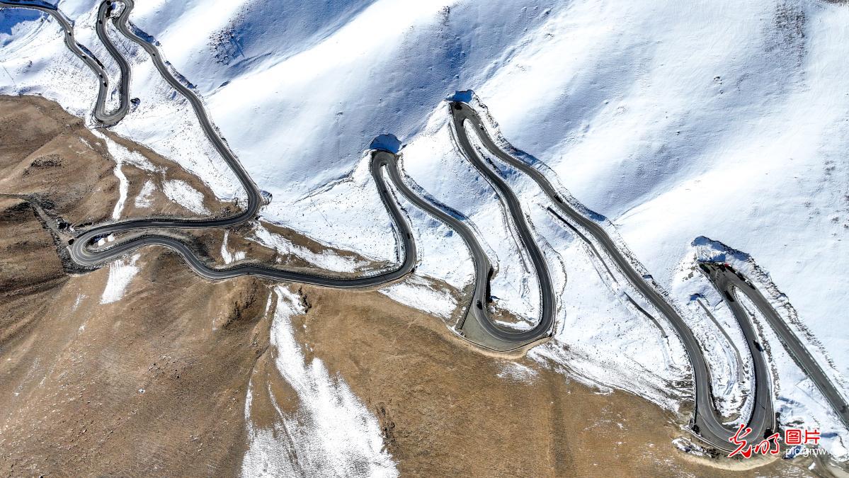 In pics: Panlong Ancient Road in NW China's Xinjiang
