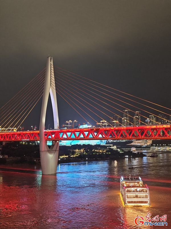 Night view of Hongyadong comple in SW China's Chongqing