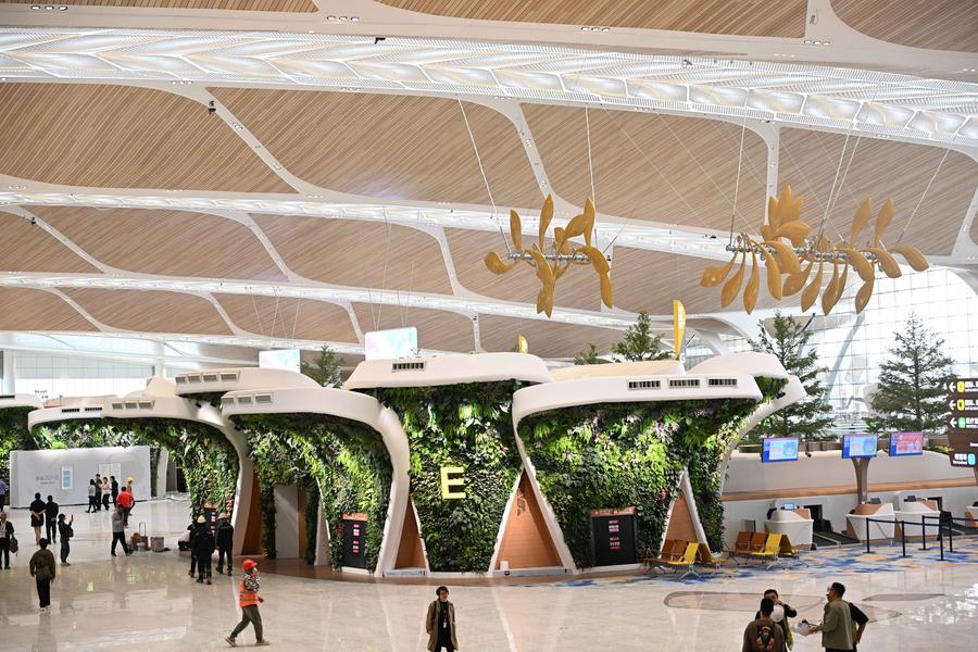 Guangzhou Baiyun Airport launches Terminal 3, fifth runway