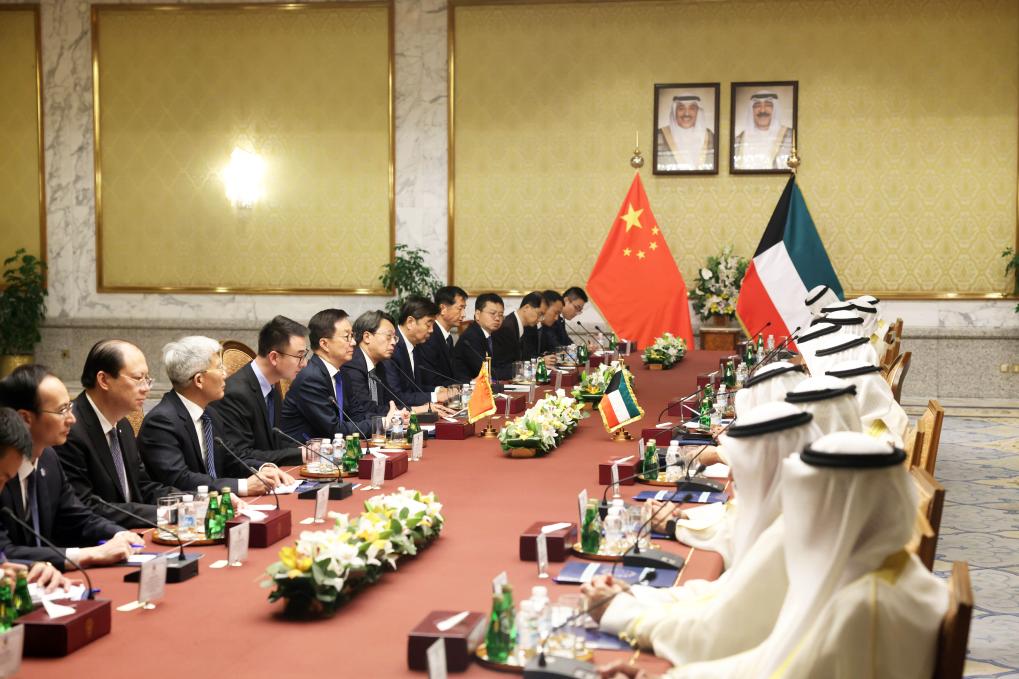 China ready to enhance practical cooperation with Kuwait, says Chinese VP
