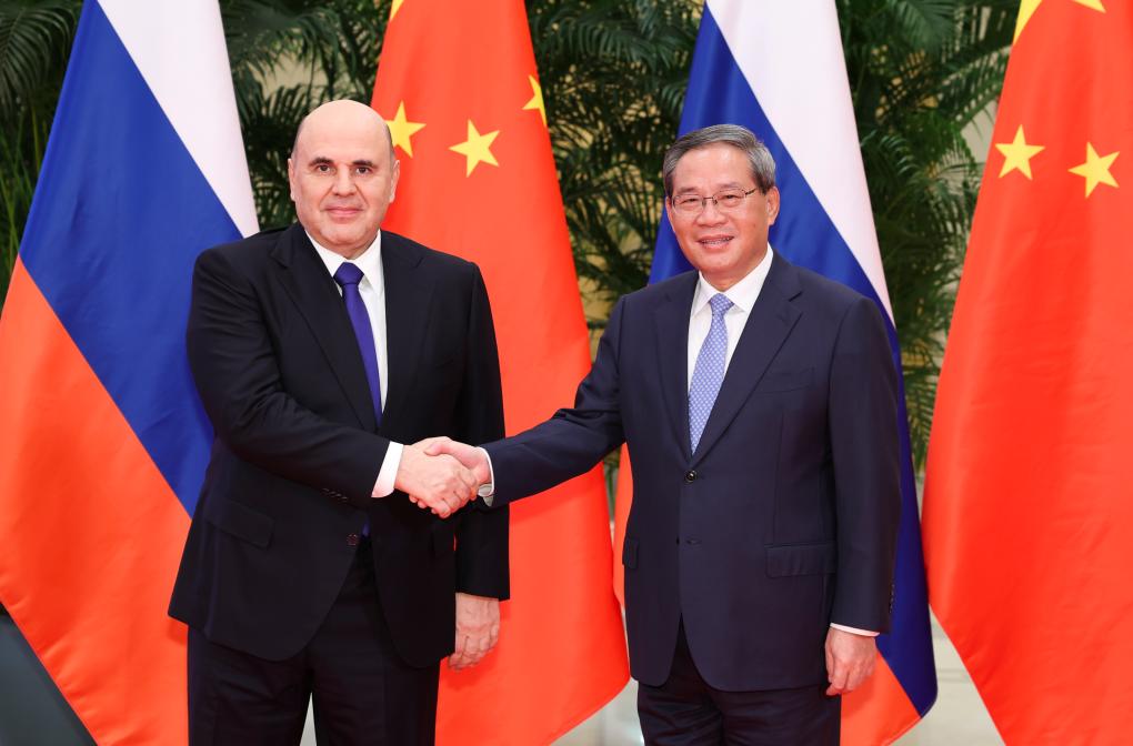 Chinese, Russian heads of gov't hold regular meeting, eyeing closer all-round cooperation