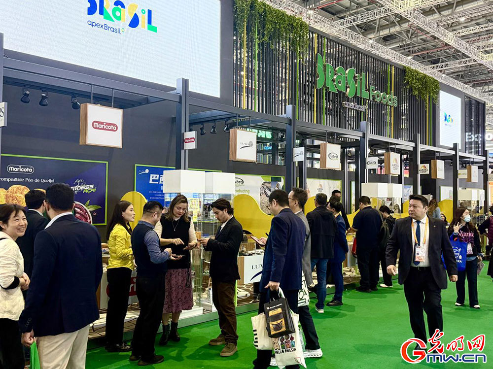 In pics: food and agricultural products attract visitors at 8th CIIE
