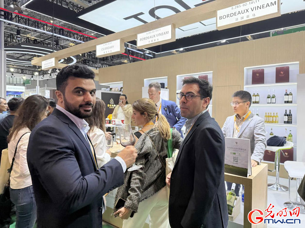 In pics: food and agricultural products attract visitors at 8th CIIE