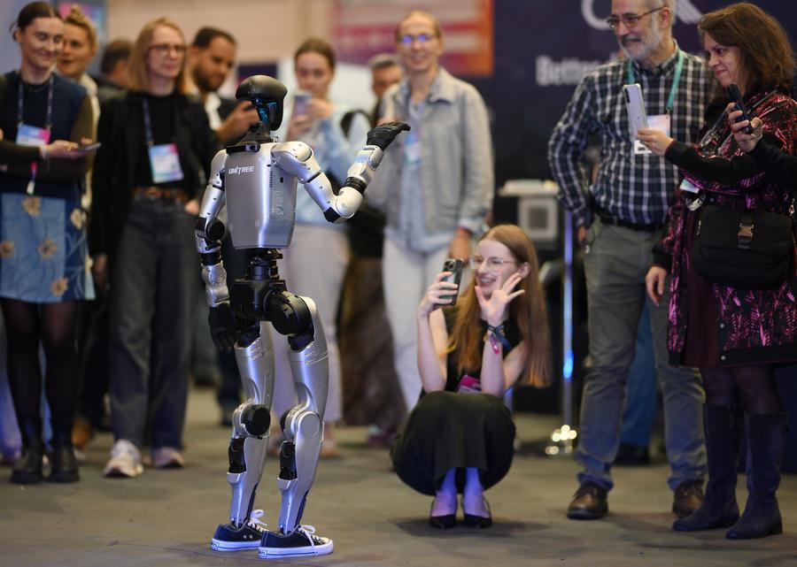 Chinese robotics steals spotlight at Web Summit in Lisbon