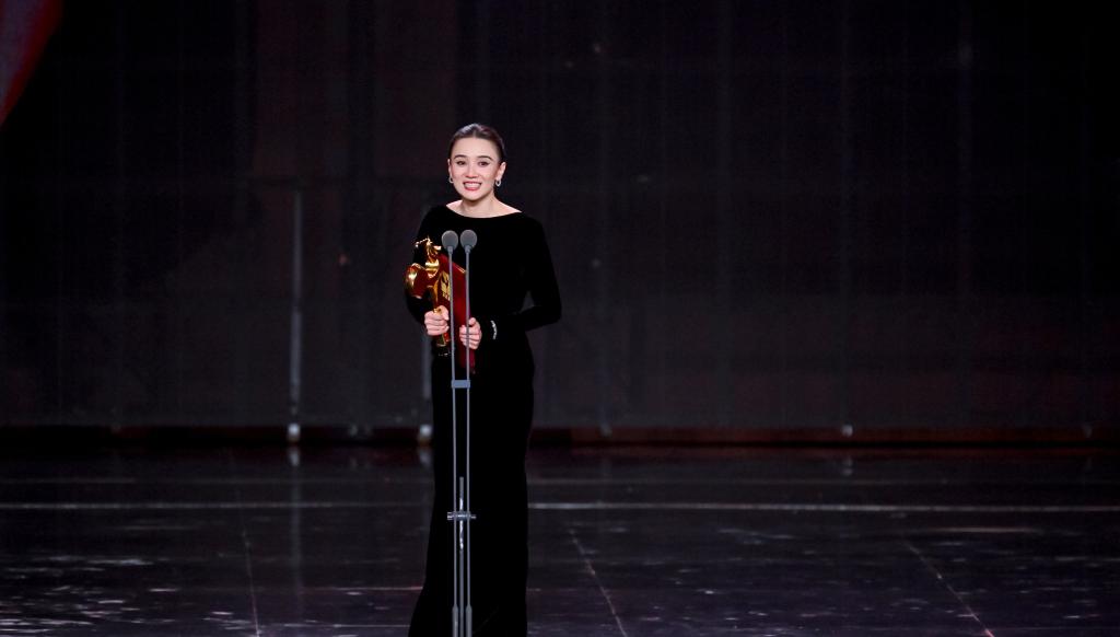 2025 China Golden Rooster and Hundred Flowers Film Festival concludes in Xiamen