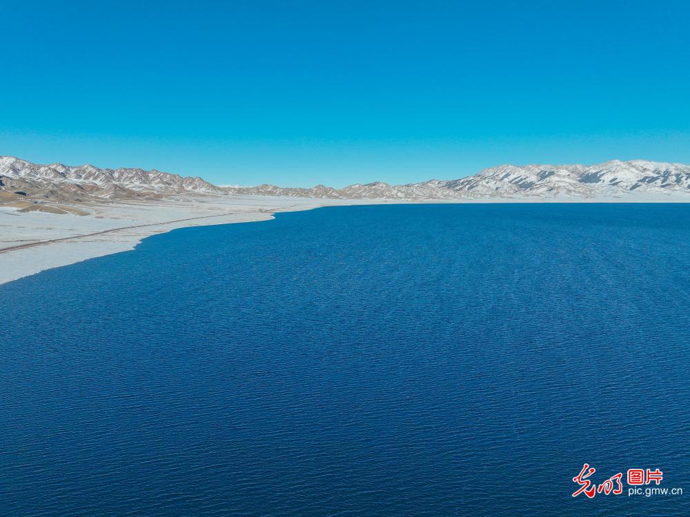 Serene winter landscape at Sayram Lake in Bortala, NW China's Xinjiang Serene winter landscape at Sayram Lake in Bortala, NW China's Xinjiang