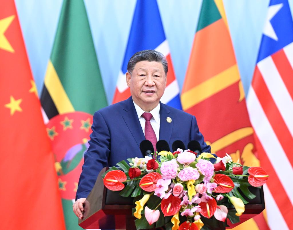 Xi underscores shared global duty to advance women's development at Beijing meeting