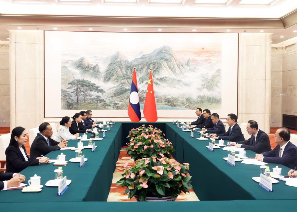 Chinese vice president meets Lao vice president