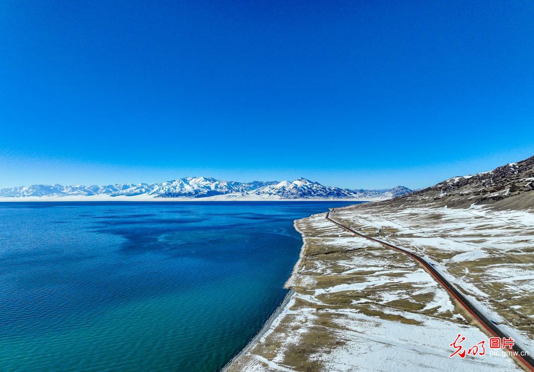 Winter ecological panorama at Sayram Lake in China's Xinjiang Winter ecological panorama at Sayram Lake in China's Xinjiang