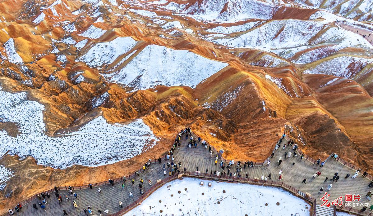 Danxia landscapes draped in snow