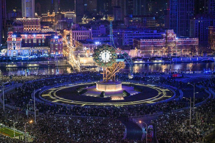 Fresh vibes, vibrant scenes mark spirited start to China's economy in 2026