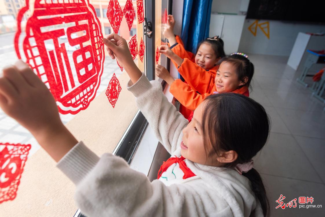 Intangible heritage welcomes spring Intangible heritage welcomes spring