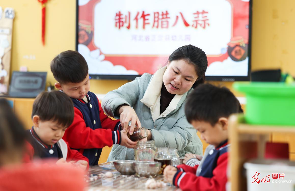 Warm Laba Festival activities spread across China