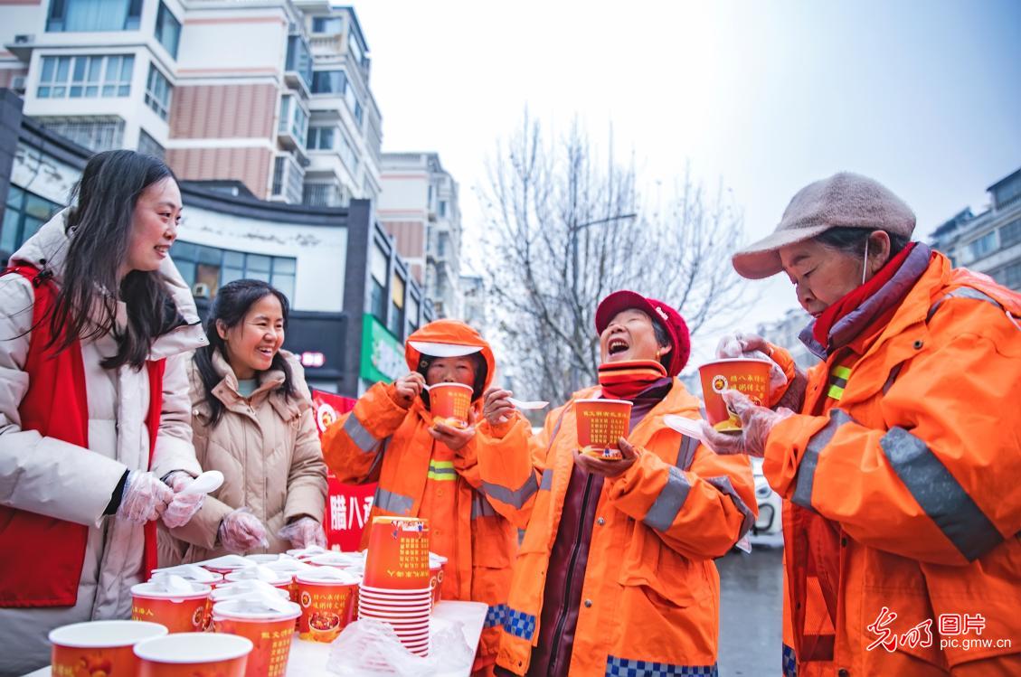 Warm Laba Festival activities spread across China