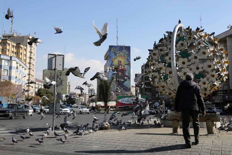 News Analysis: Shadow of conflict still shrouds Middle East as U.S., Iran begin dialogue