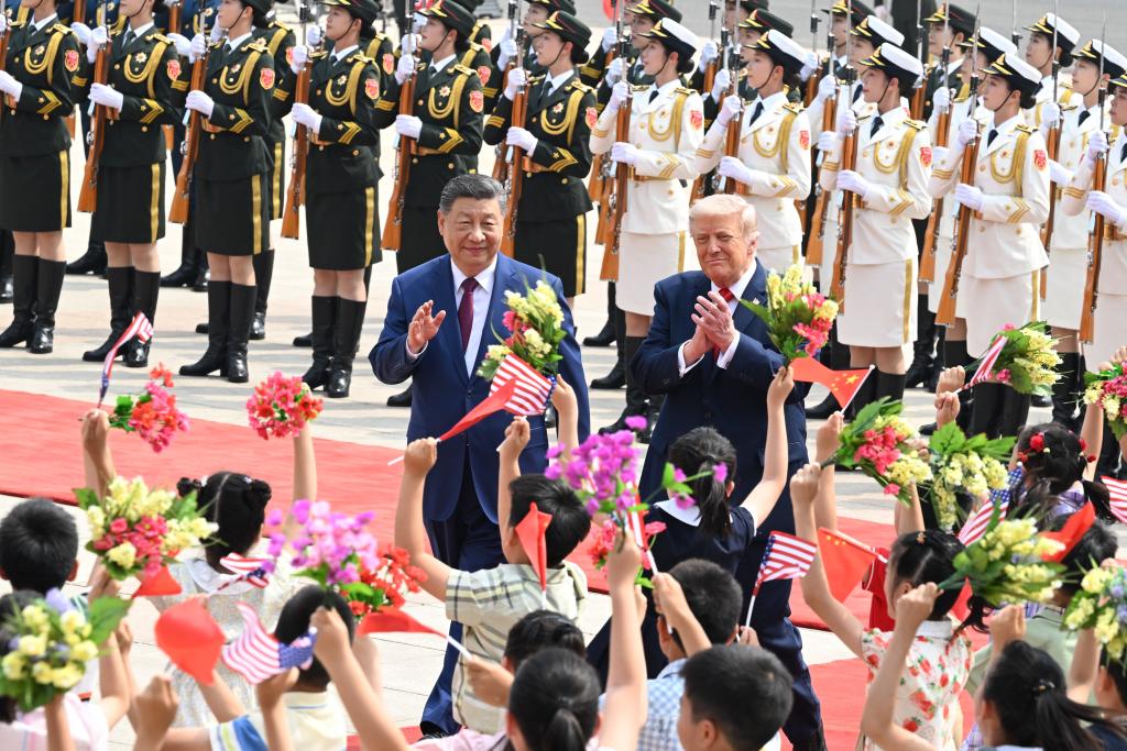 Xi holds welcome ceremony for Trump