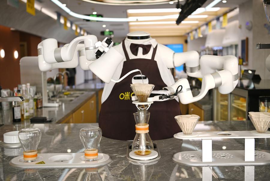 Online Gallery | AI commercial application burgeoning all over China