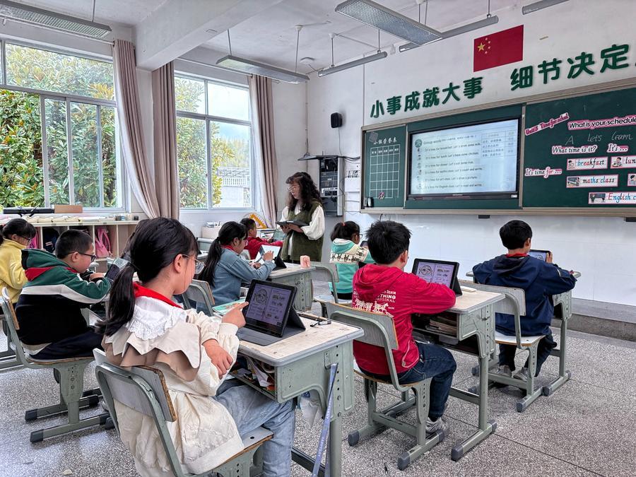 Online Gallery | AI commercial application burgeoning all over China