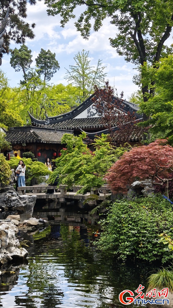 Historic Hanshan Temple showcases tranquil scenery in E China's Jiangsu Historic Hanshan Temple showcases tranquil scenery in E China's Jiangsu