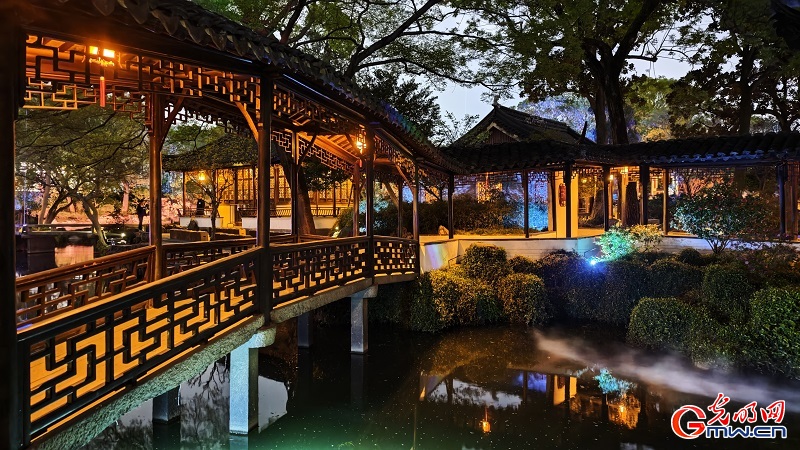 Night scenery enchants visitors at Humble Administrator's Garden