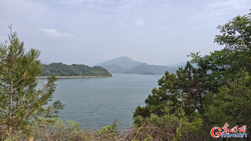 Scenic cliffs overlook Jinhai Lake in Beijing