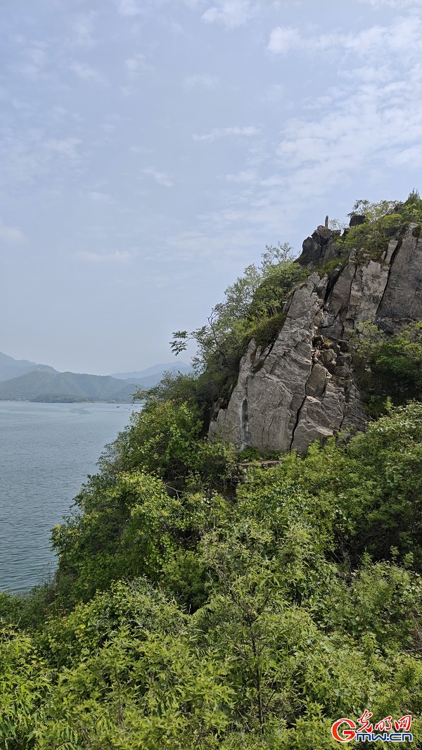 Scenic cliffs overlook Jinhai Lake in Beijing