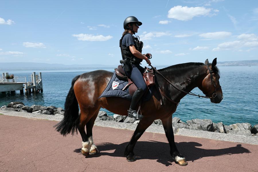 G7 summit kicks off against backdrop of massive protest