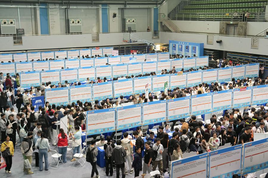 China moves to bolster youth employment for the AI era
