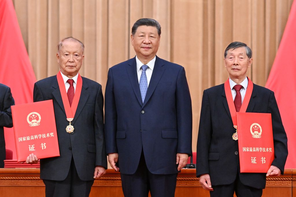 Xi calls for advancing Chinese modernization through sci-tech innovation