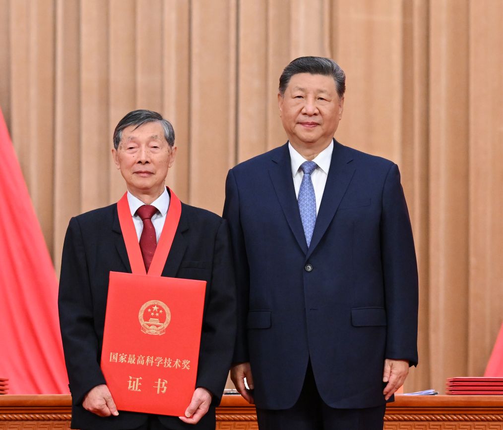 Xi calls for advancing Chinese modernization through sci-tech innovation