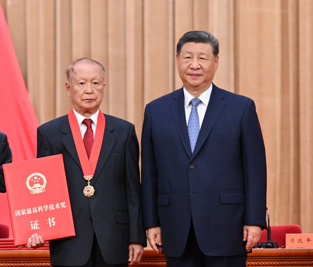 Xi calls for advancing Chinese modernization through sci-tech innovation
