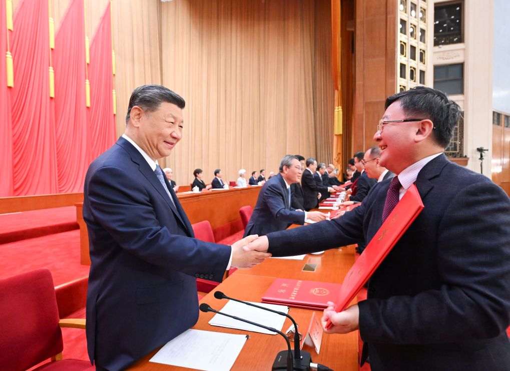 Xi calls for advancing Chinese modernization through sci-tech innovation
