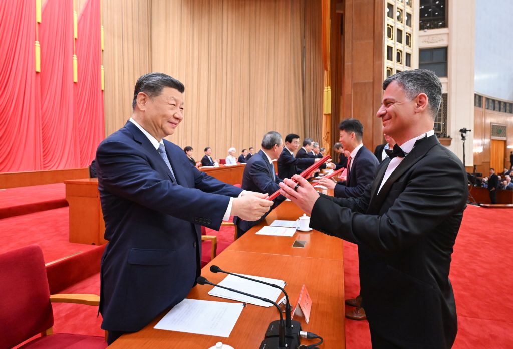 Xi calls for advancing Chinese modernization through sci-tech innovation