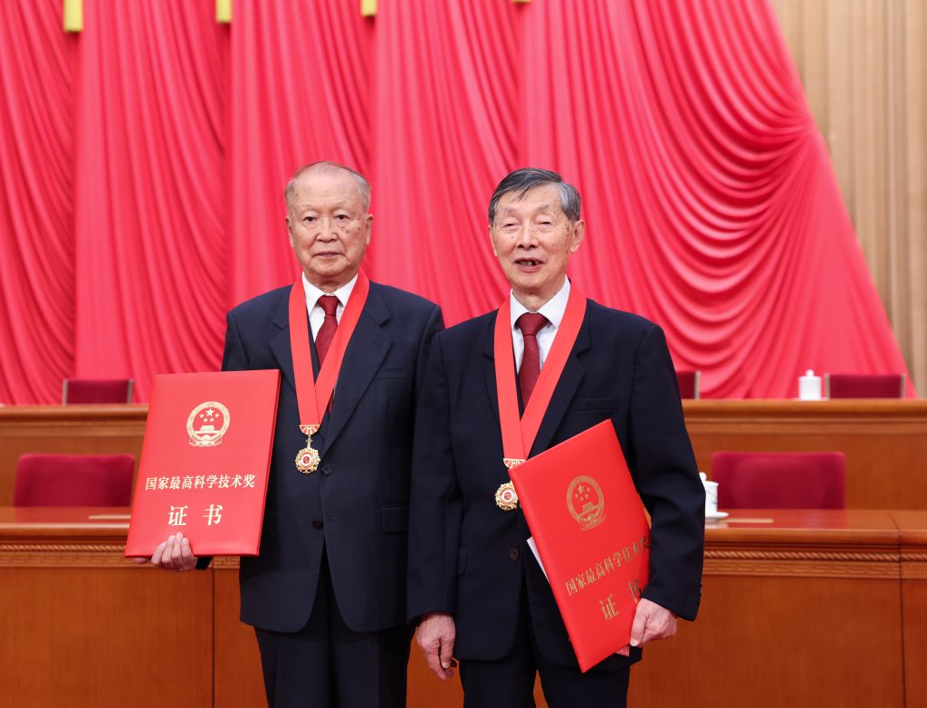 Xi calls for advancing Chinese modernization through sci-tech innovation