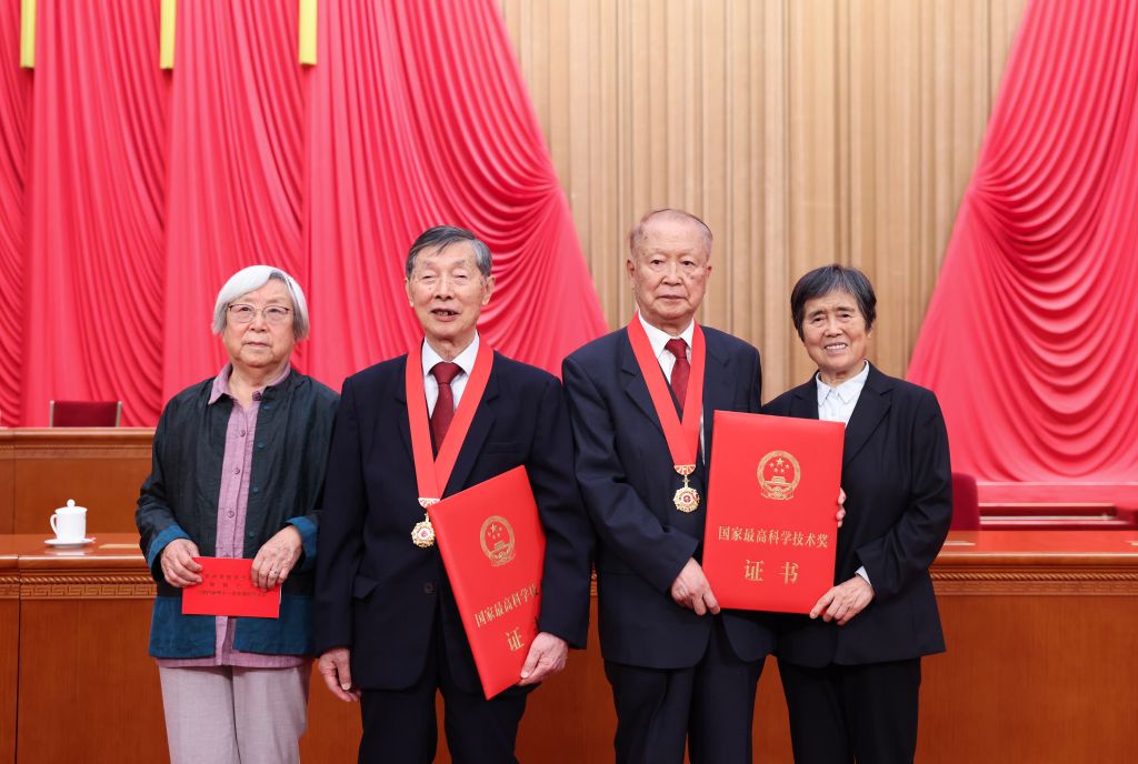 Xi calls for advancing Chinese modernization through sci-tech innovation