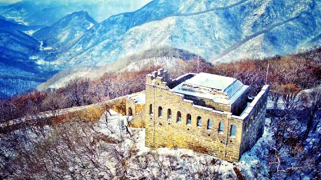 Life at the Great Wall: Nine-Eye Tower along Badaling Life at the Great Wall: Nine-Eye Tower along Badaling