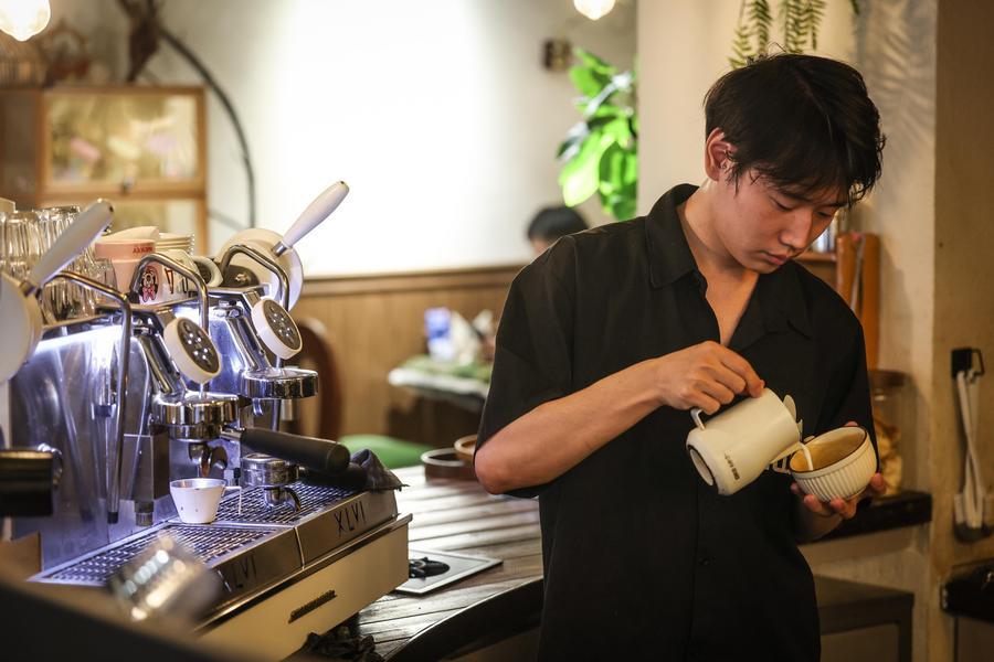 Coffee shops breathe new life into old city of Shenyang in NE China