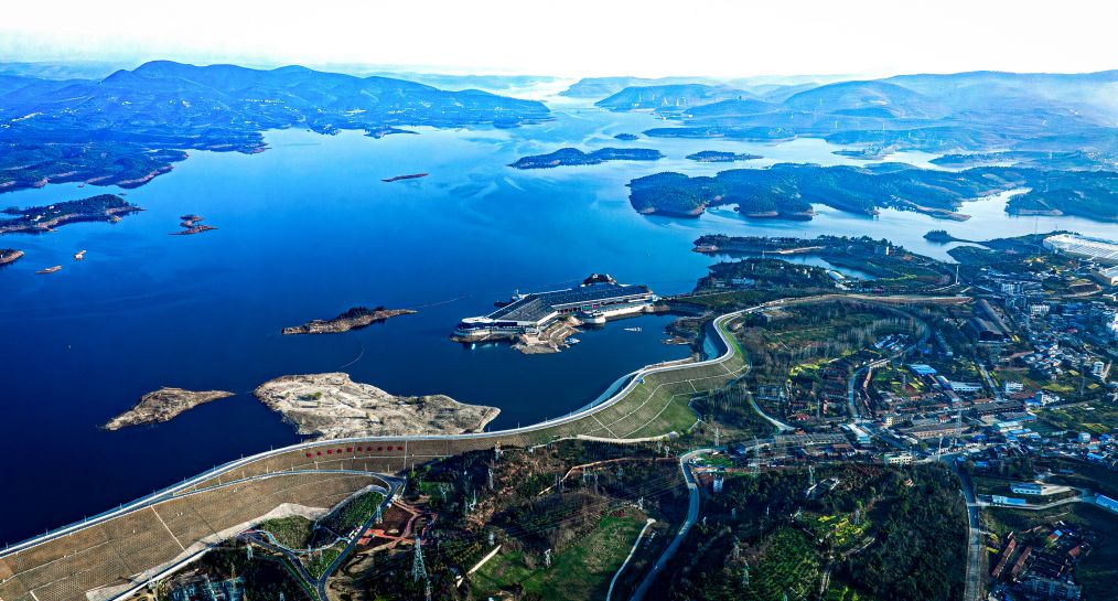 Smart tech secures China's major water lifeline