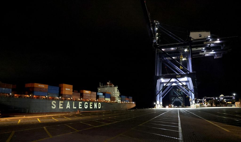 China-Europe Arctic shipping route enters regular weekly operation