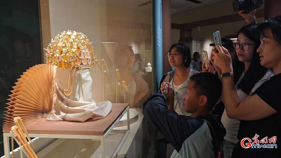 Exhibition explores treasures from tomb illuminating Sui Dynasty