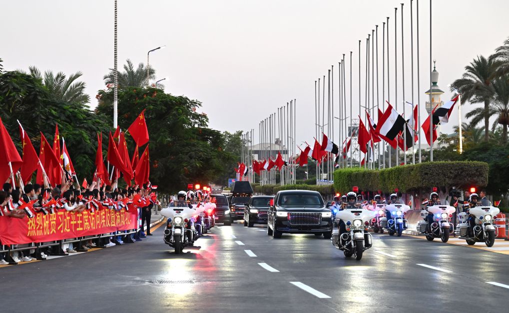 Xi leaves Egypt after state visit