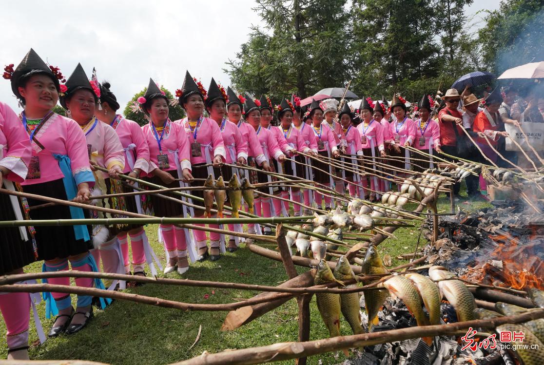 Traditional festival celebrated to welcome harvest and National Day in S China's Guangxi Traditional festival celebrated to welcome harvest and National Day in S China's Guangxi
