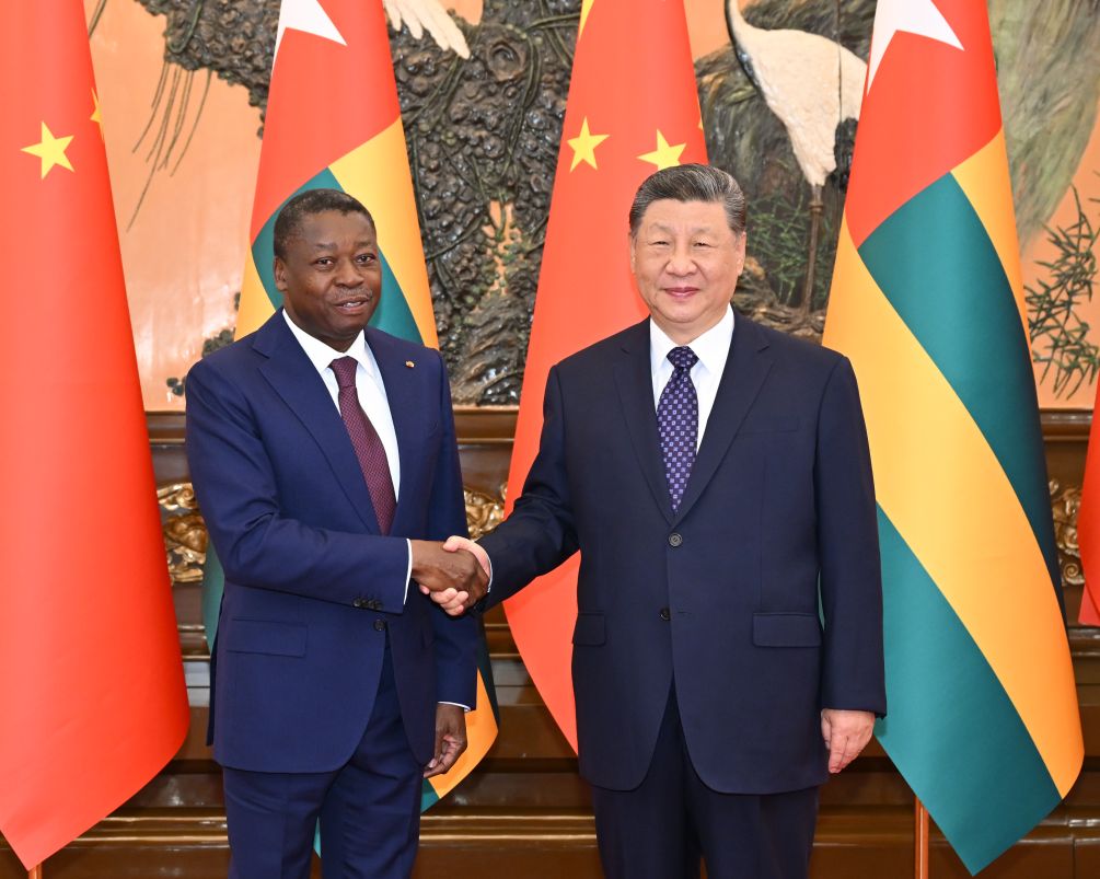 Xi meets Togo's president of Council of Ministers, elevating bilateral ties to community with shared future for new era