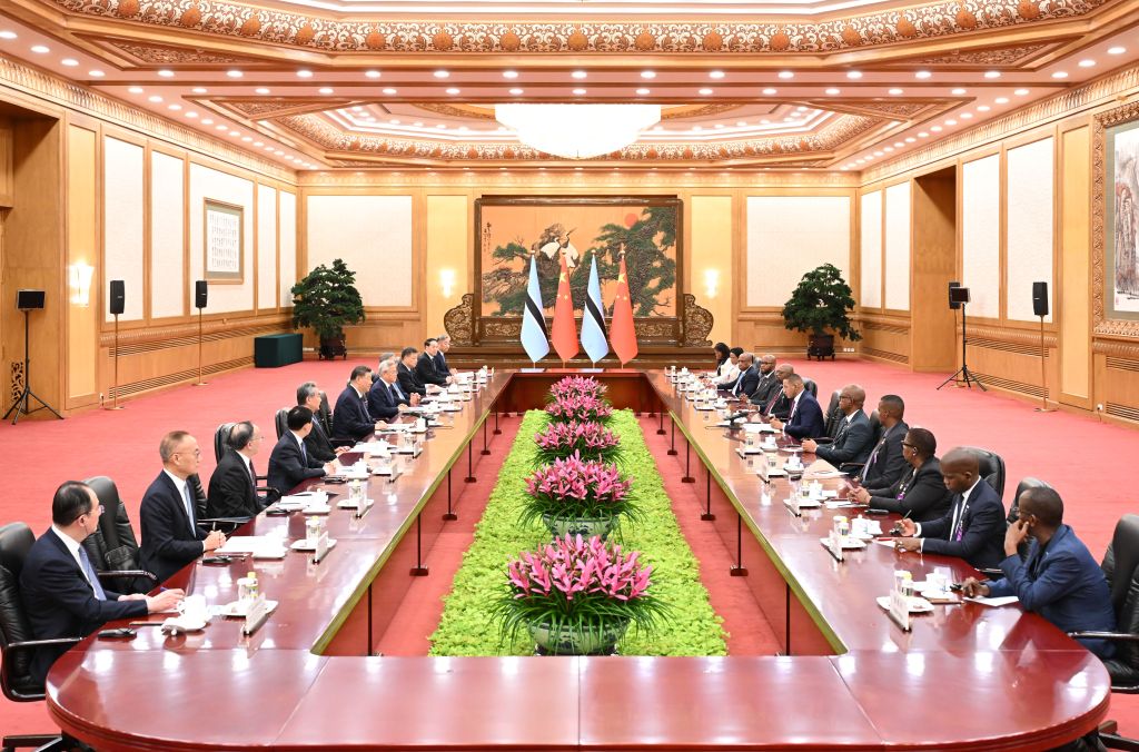 China, Botswana establish comprehensive strategic cooperative partnership