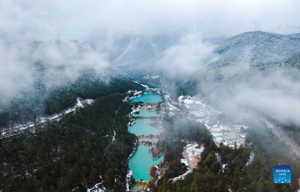 Winter scenery of Lanyue Valley in Lijiang, Yunan