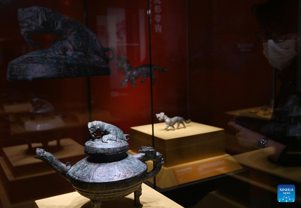 Tiger-themed exhibition held at China's National Museum