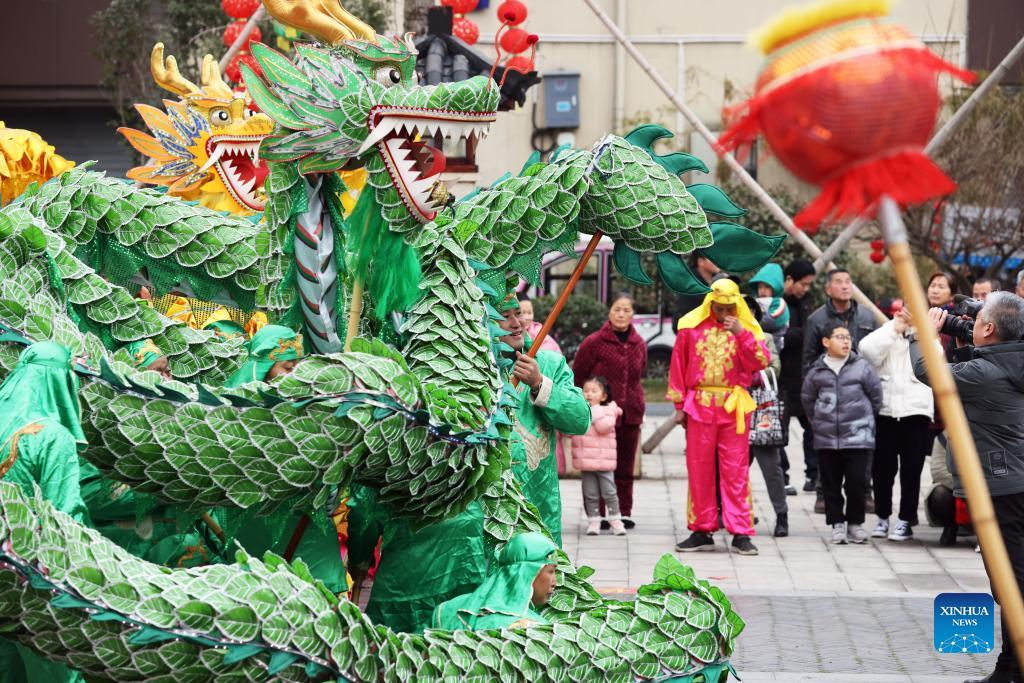 Various events held across China to celebrate upcoming Lantern Festival