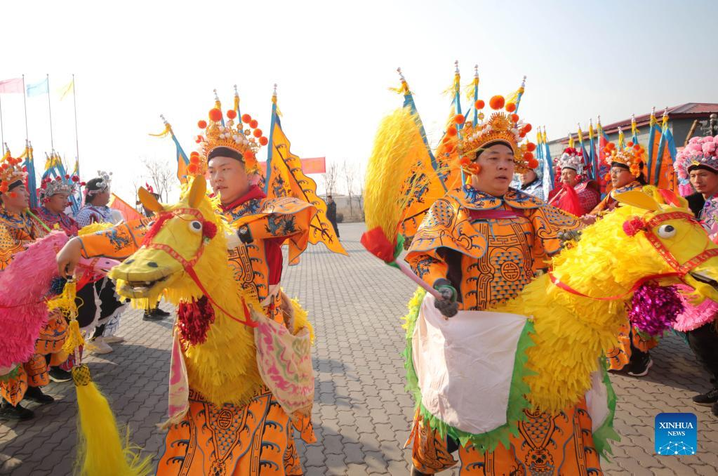 Various events held across China to celebrate upcoming Lantern Festival