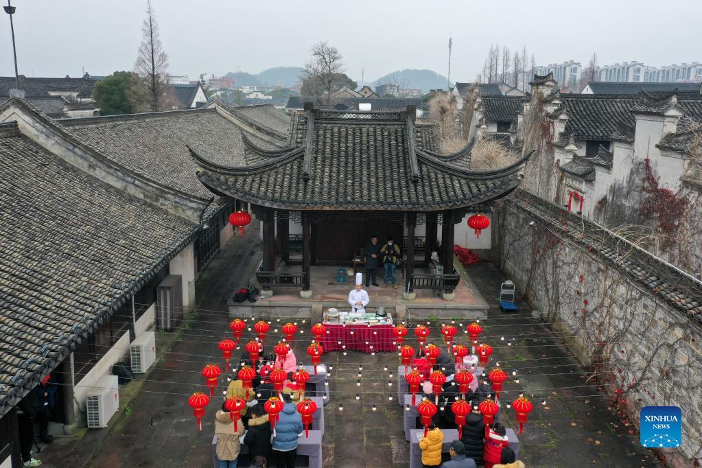 Various events held across China to celebrate upcoming Lantern Festival